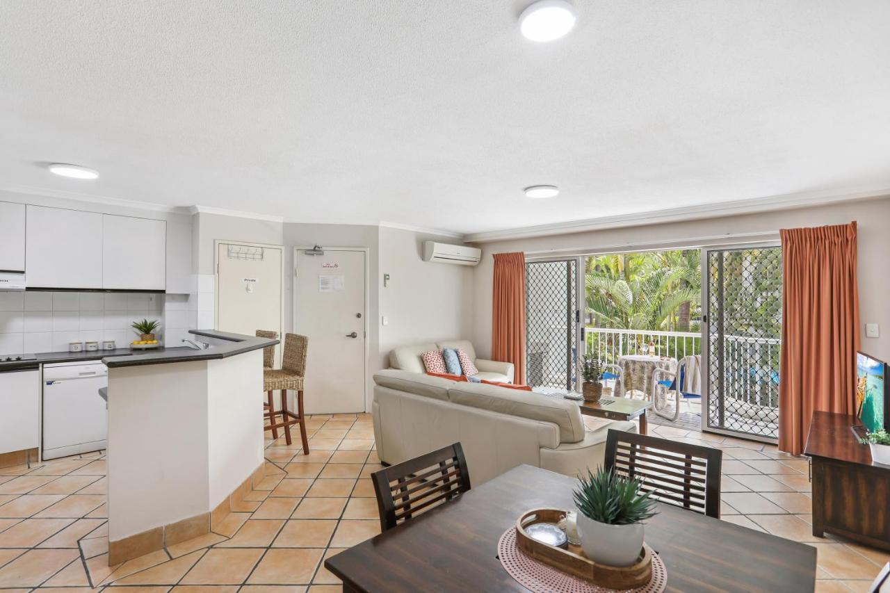 Chidori Court Aparthotel Gold Coast Exterior photo