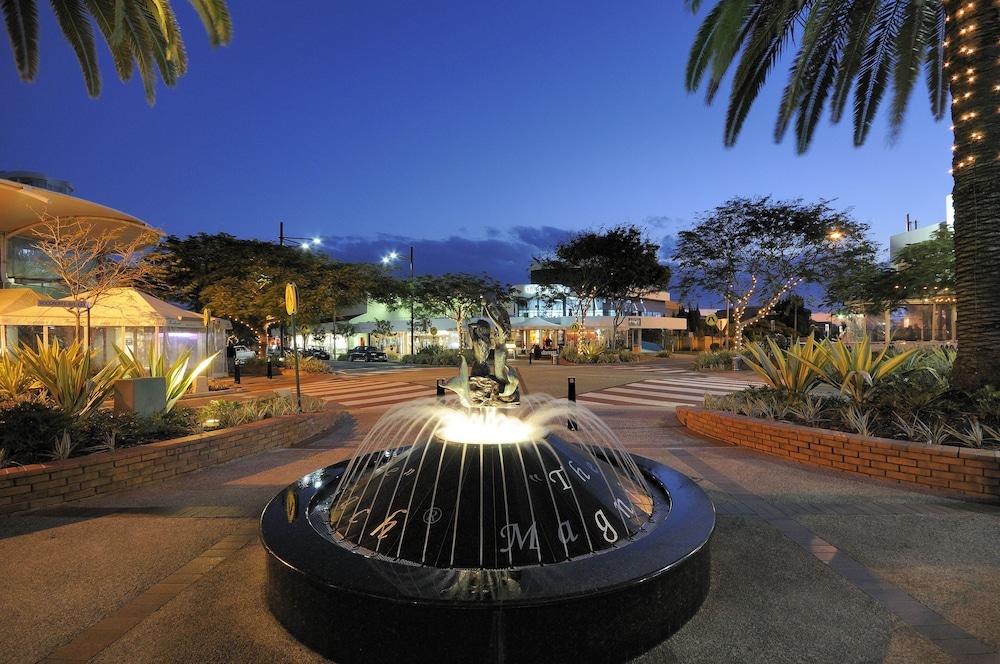 Chidori Court Aparthotel Gold Coast Exterior photo